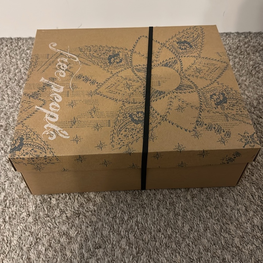 NIB Free People Cosmico Ankle Boots - Picture 4 of 6